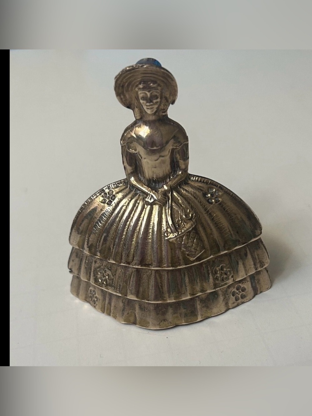 Vintage southern Belle brass hand bell